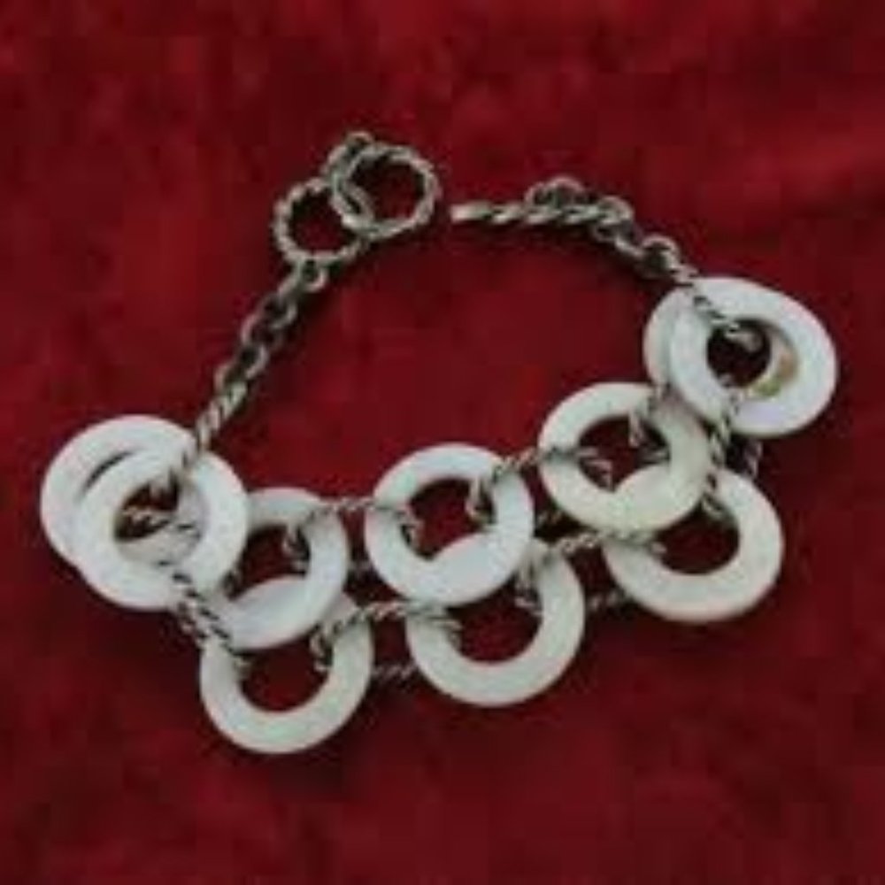 Premier Designs Sandy Bracelet